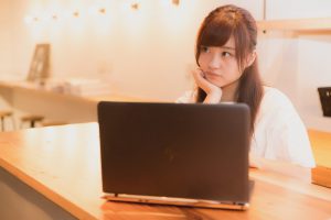 メーカー修理との業者修理の4つの大きな違いの記事画像