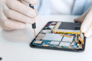 xperiaやtabletを修理する方法の記事画像