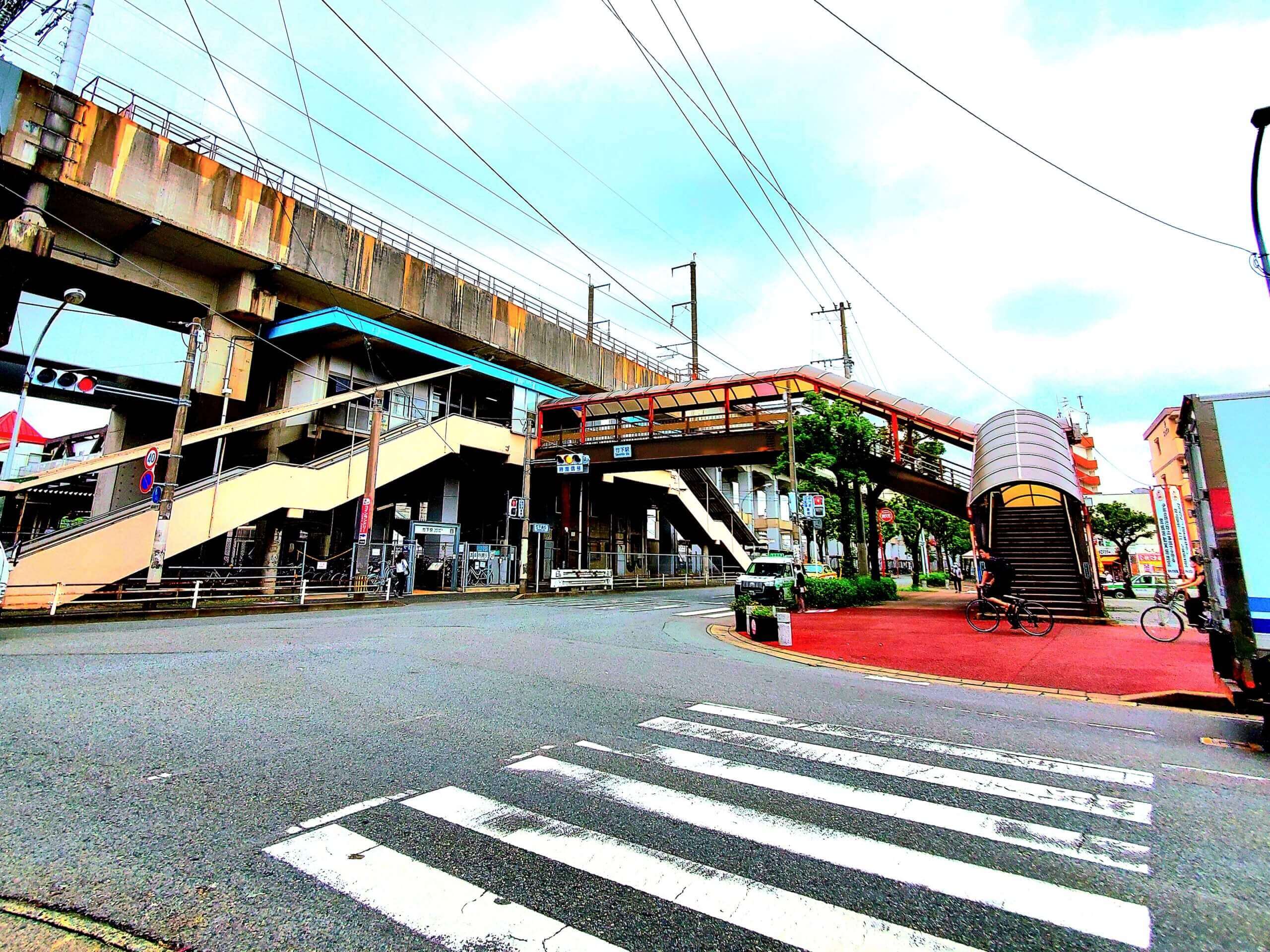 竹下駅東口を出て右側に進みます