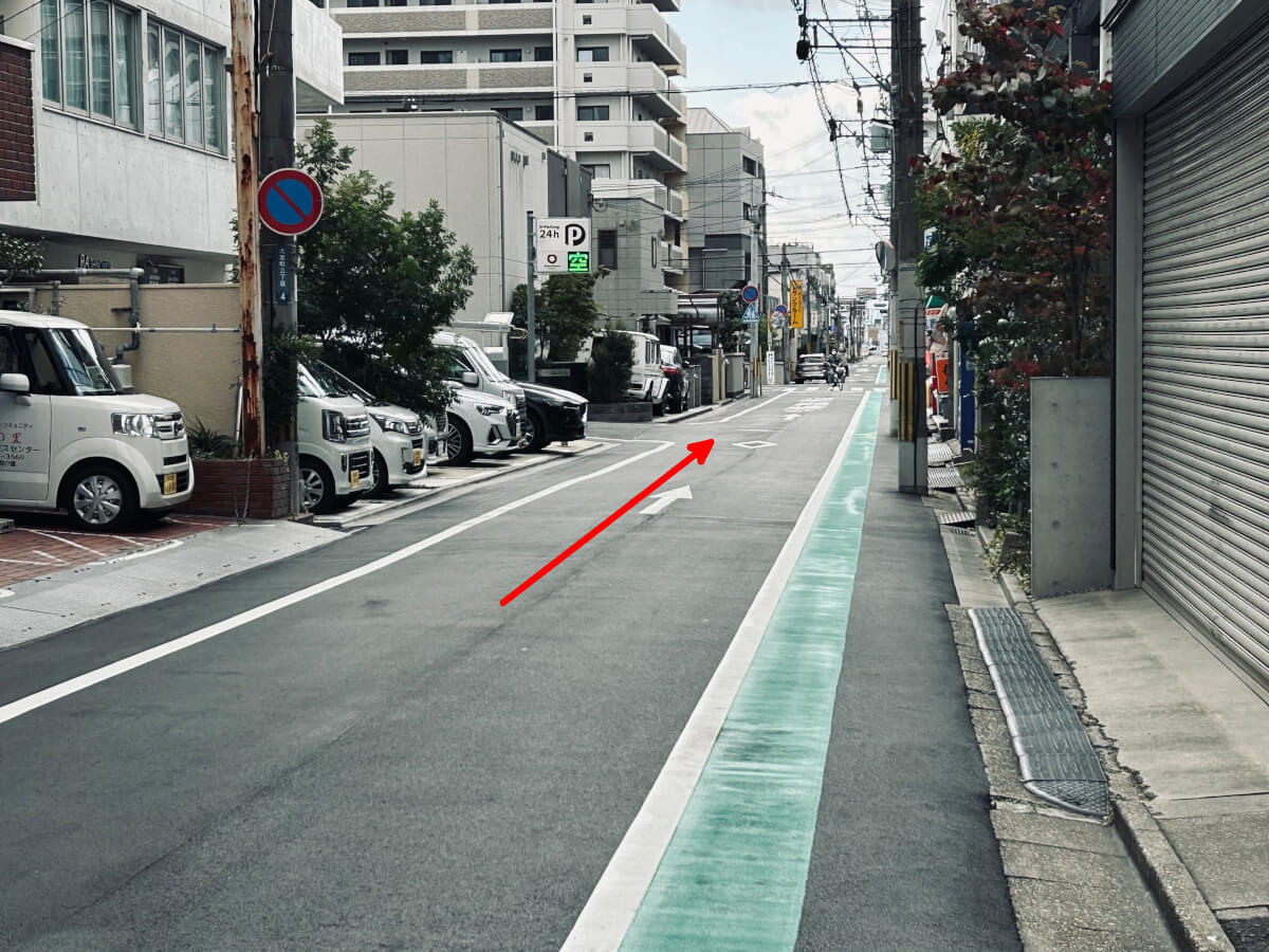 　南に向かいます