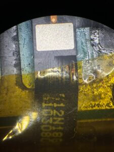 MacBook Pro 13インチ（A1706）のバックライトケーブル修理 - パソコン